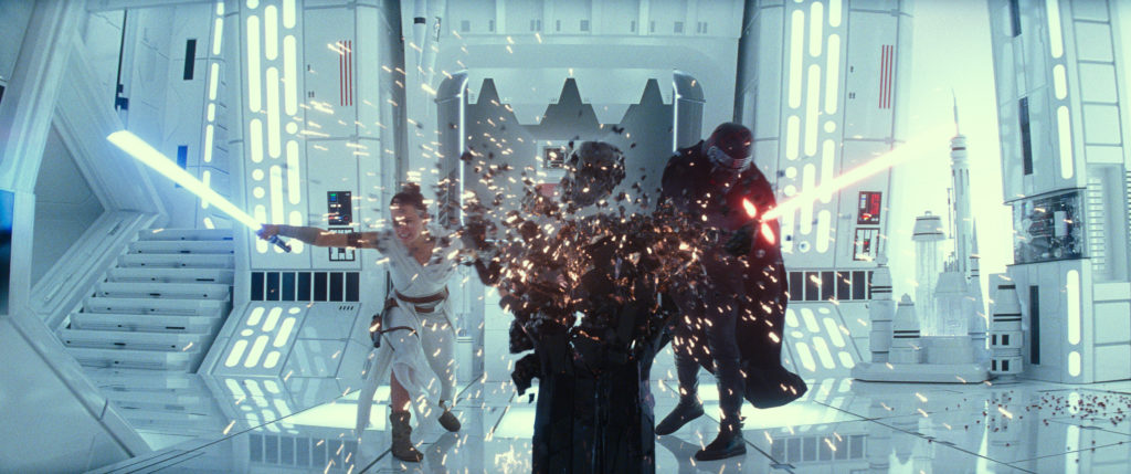 Star Wars - The Rise of Skywalker - Rey & Kylo fight